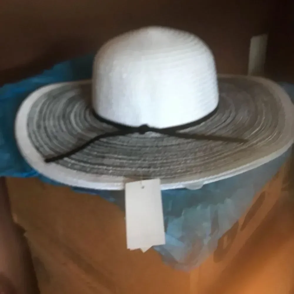 White and gray floppy hat New With Tags